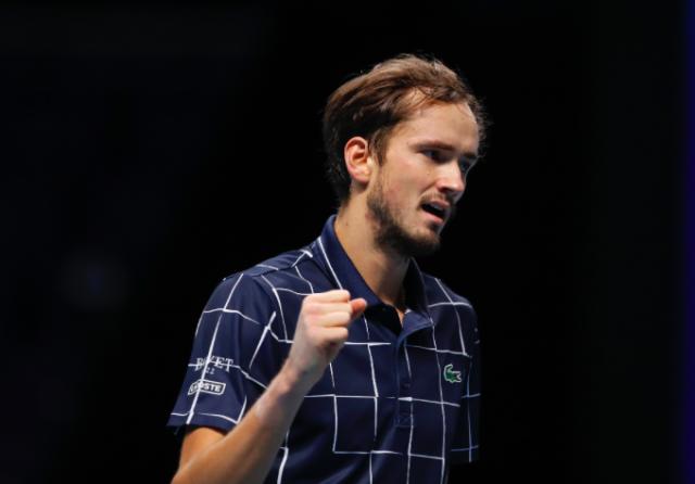 星空体育app-ATP杯俄罗斯队夺冠 梅德维德夫豪取跨年14连胜